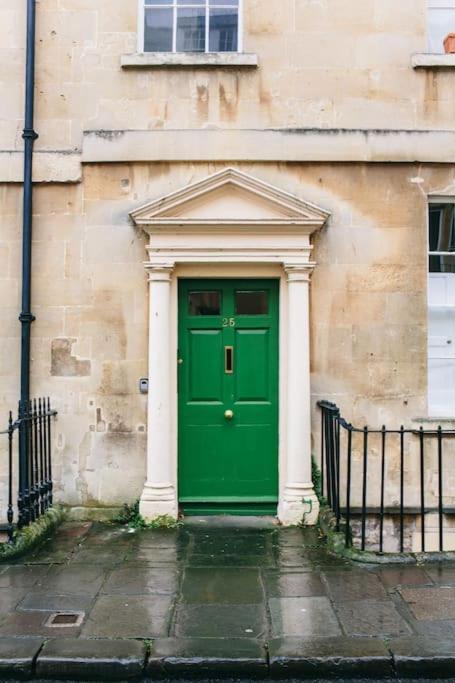 Garden Maisonette In Bath City Centre Eksteriør billede